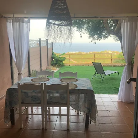 Casa Alba Sul Mare بيت للعطل